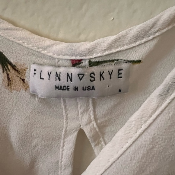 Flynn skye - Picture 2 of 2